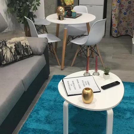 Apartment B, A 3 Minutos De La Estacion De Bus Y Tren *