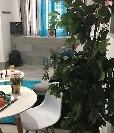 Apartment B, A 3 Minutos De La Estacion De Bus Y Tren *